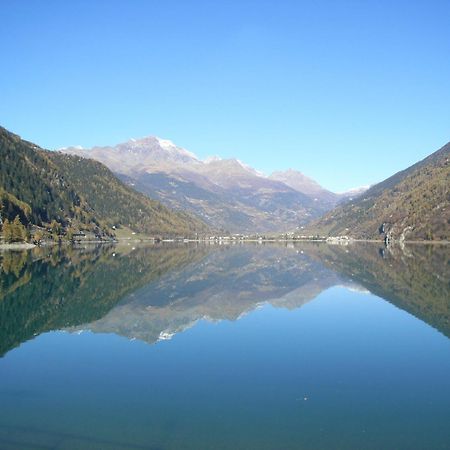 Hotel Posta Poschiavo Exterior photo