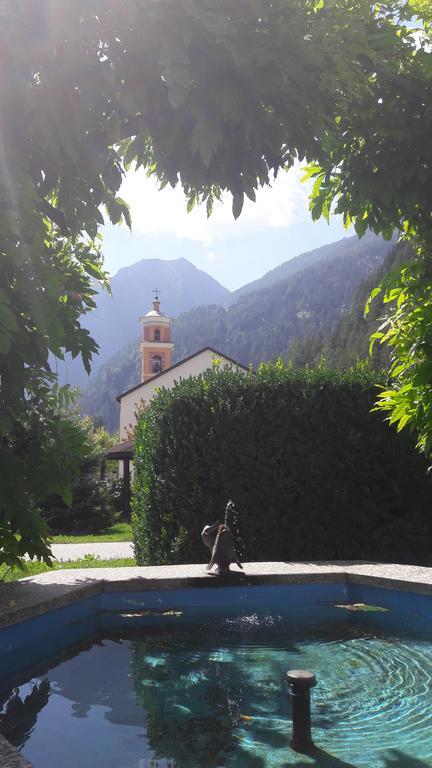 Hotel Posta Poschiavo Exterior photo